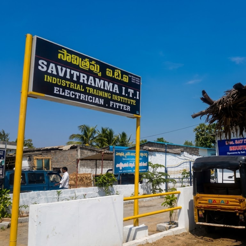 SMT SAVITHRAMMA PVT ITI Training